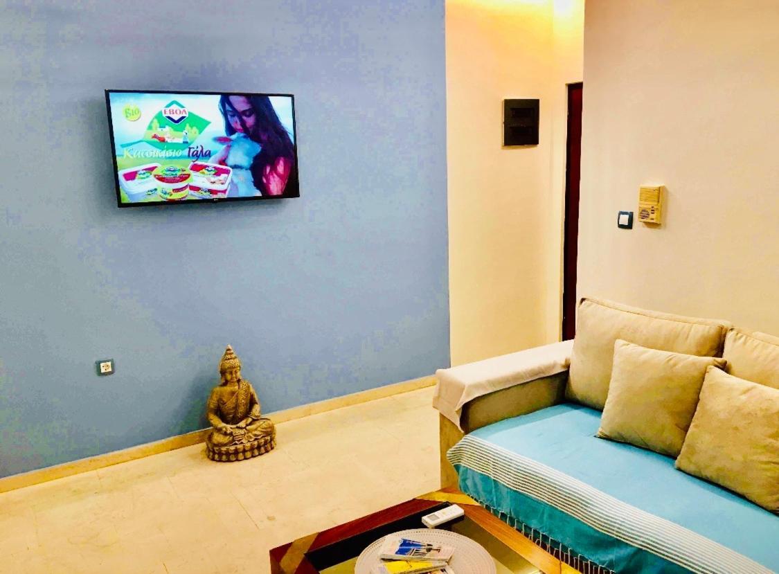 Piraeus Blue Grand Suite di Giorgio 10 mins from the port. Esterno foto